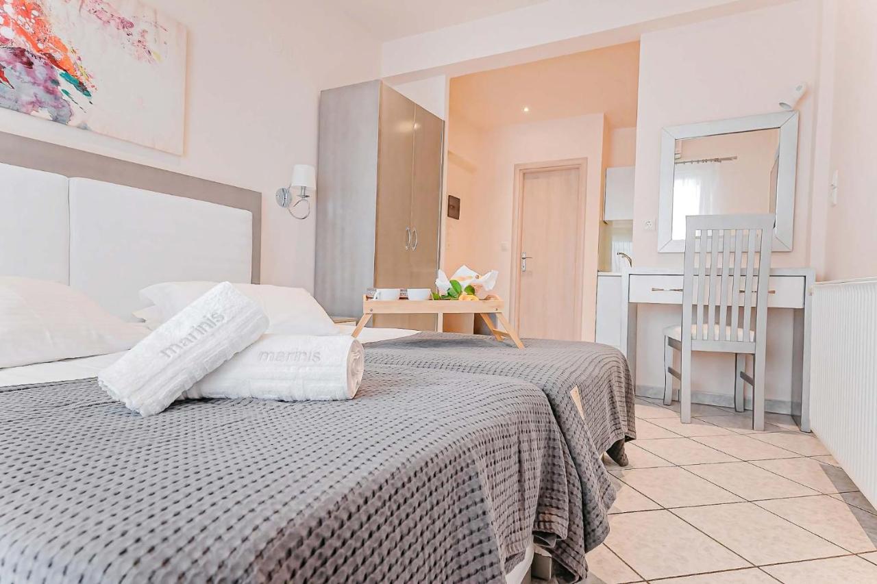 Marinis Boutique Rooms Nea Iraklitsa Exterior photo