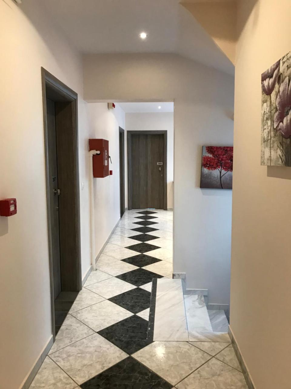 Marinis Boutique Rooms Nea Iraklitsa Exterior photo