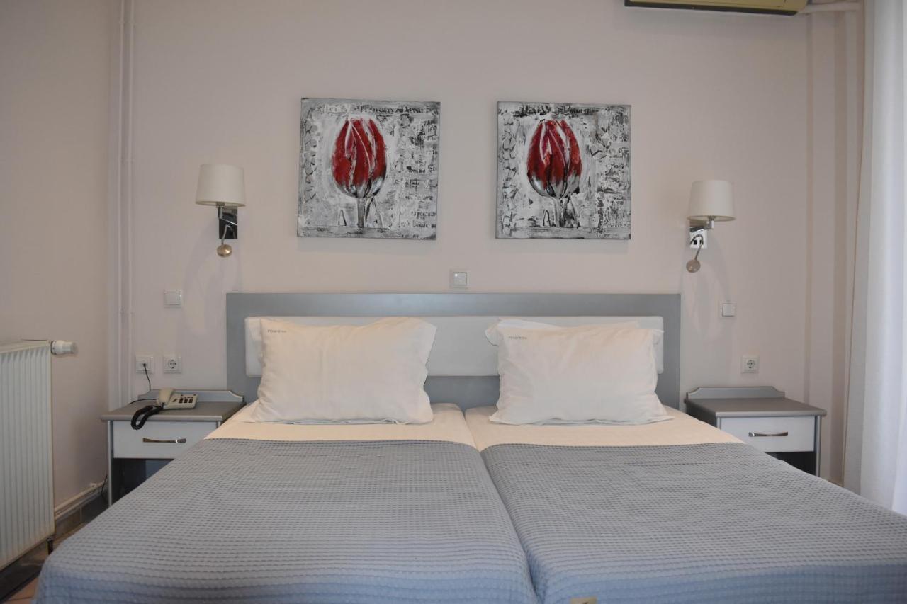 Marinis Boutique Rooms Nea Iraklitsa Exterior photo
